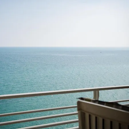 Διαμέρισμα The Cruise Μεντόν